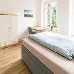 7-raum-wohnung Uberm Park, 800m Zu Zentrum & Hbf Apartment