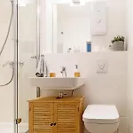 Apartment 7-raum-wohnung Uberm Park, 800m Zu Zentrum & Hbf *