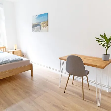 7-raum-wohnung Uberm Park, 800m Zu Zentrum & Hbf Appartamento *