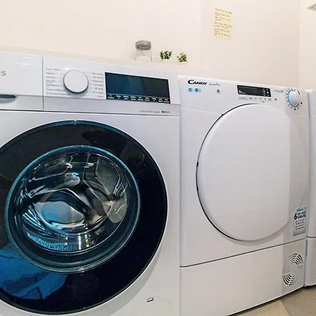 7-raum-wohnung Uberm Park, 800m Zu Zentrum & Hbf Apartment *