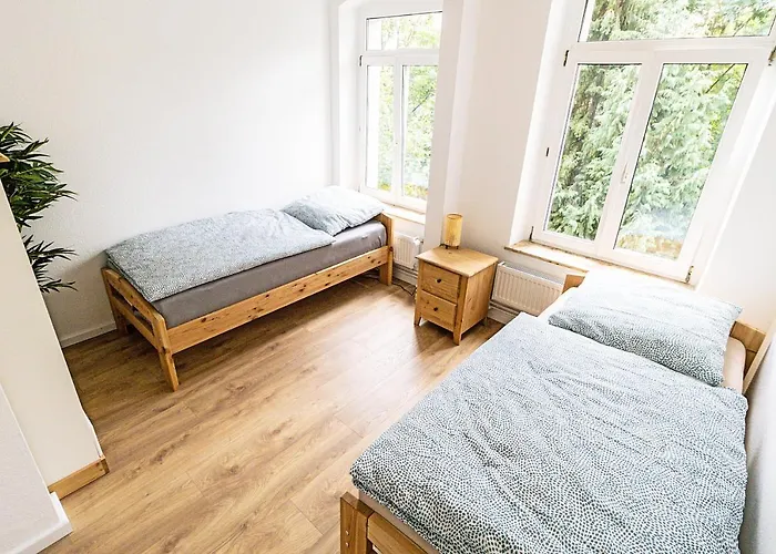 Apartment 7-raum-wohnung Uberm Park, 800m Zu Zentrum & Hbf *